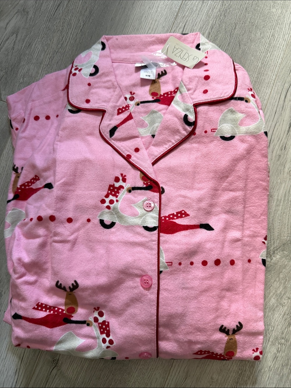 La senza 2 piece pyjamas size medium new with tags.